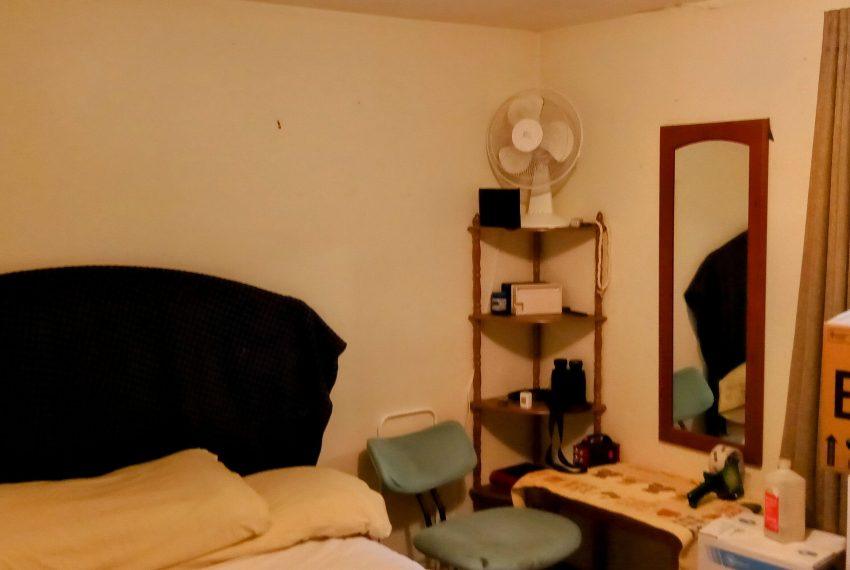 smaller bedroom