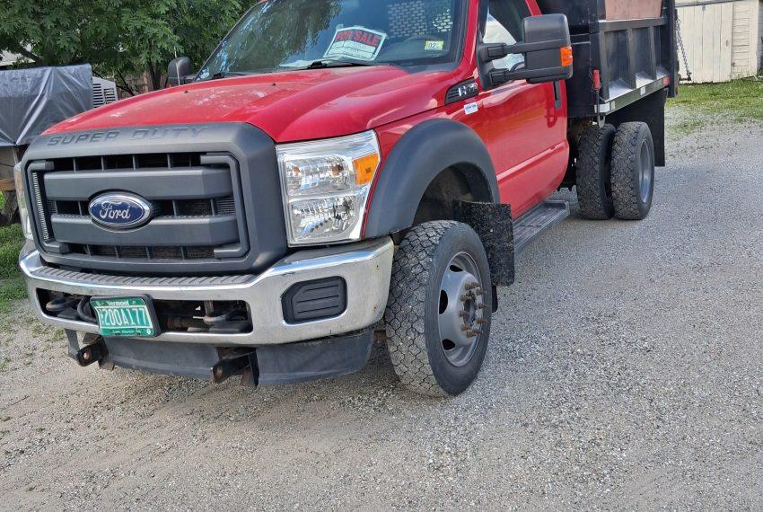 Ford dump truck -front